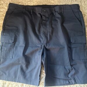 NWT Red Kap Men's Cargo Work Shorts Size 52x12